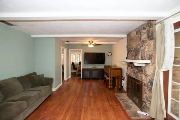 4513 Wyman DR, Sacramento, CA 95821