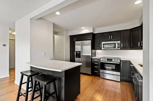 1 Summit Drive #52, Reading, MA 01867