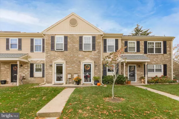 18 WINSTON CT #102 U-18, Blue Bell, PA 19422