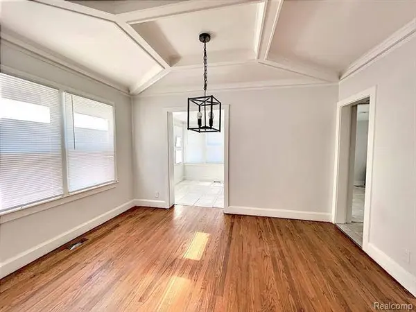 18919 SANTA BARBARA Drive, Detroit, MI 48221