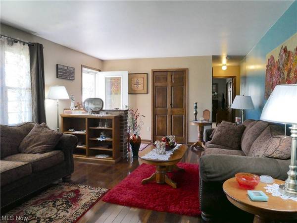 62818 Chestnut RD, Bellaire, OH 43906