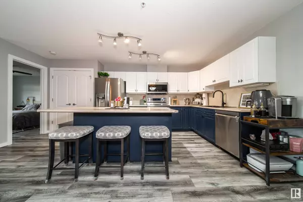 #324 278 SUDER GREENS DR NW, Edmonton, AB T5T 6V6