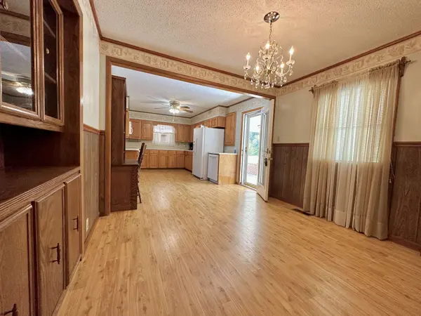 5 Nabors Hollow Ln, Hickman, TN 38567