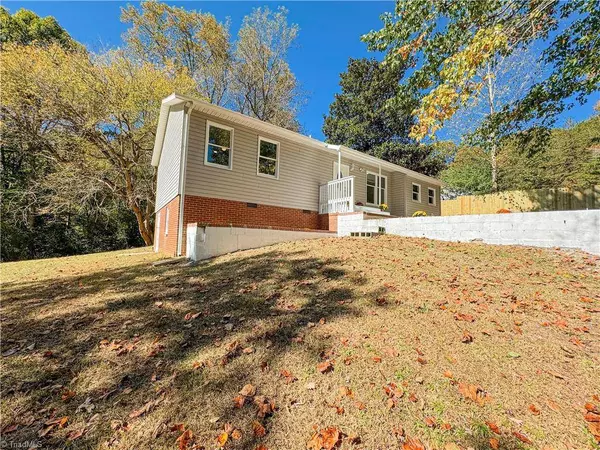 2240 Old Liberty RD, Randleman, NC 27317