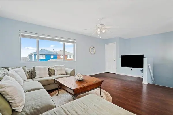 126 Beach 98th ST, Rockaway Park, NY 11694