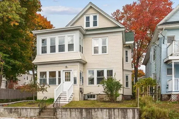 65 Exeter St, Lawrence, MA 01843