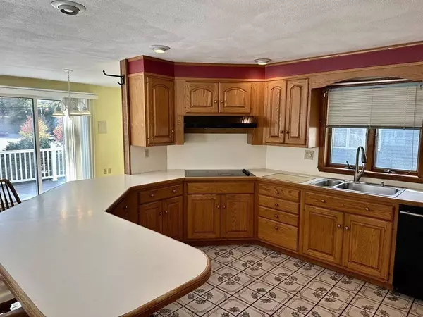 51 The Greenway, Swampscott, MA 01907