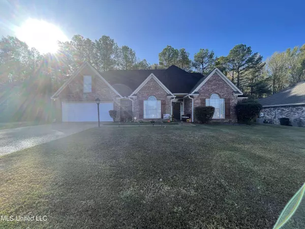 144 Navajo Circle, Clinton, MS 39056