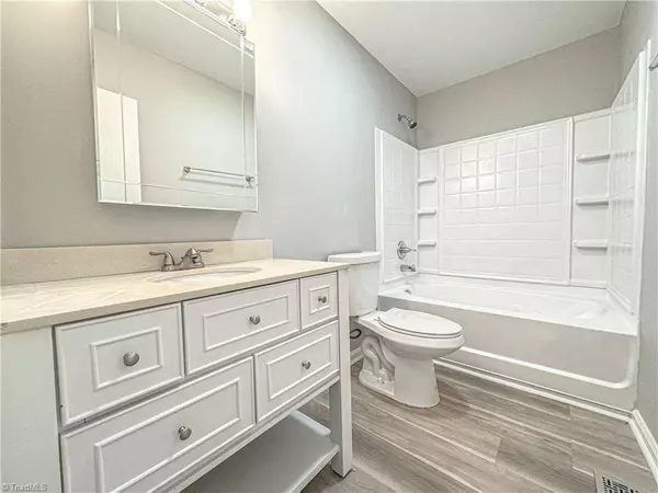 2240 Old Liberty RD, Randleman, NC 27317