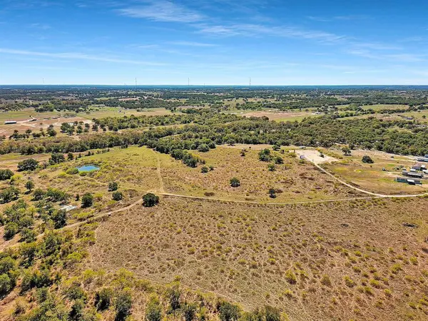2498 County Road 118, Giddings, TX 78942