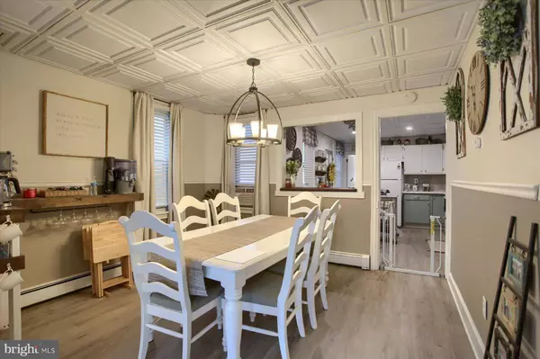 165 E PENN ST, Carlisle, PA 17013