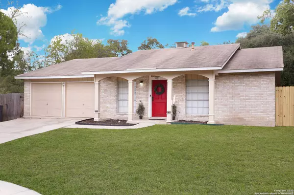 5801 Lake Champlain St, San Antonio, TX 78233