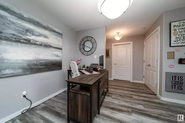 #324 278 SUDER GREENS DR NW, Edmonton, AB T5T 6V6