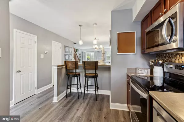 18 WINSTON CT #102 U-18, Blue Bell, PA 19422