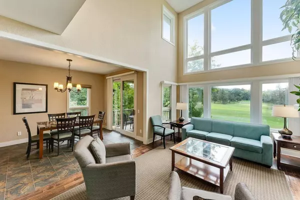 S6330 Bluff #6 Road #6, Merrimac, WI 53561