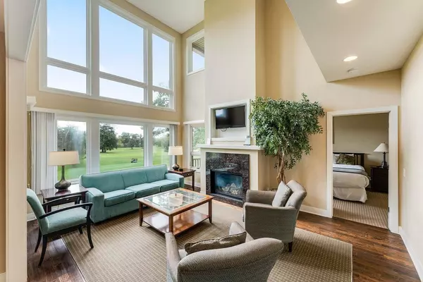 S6330 Bluff #6 Road #6, Merrimac, WI 53561