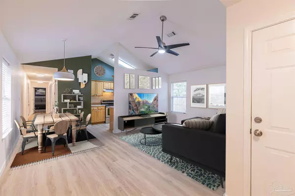 605 W Chase St, Pensacola, FL 32502