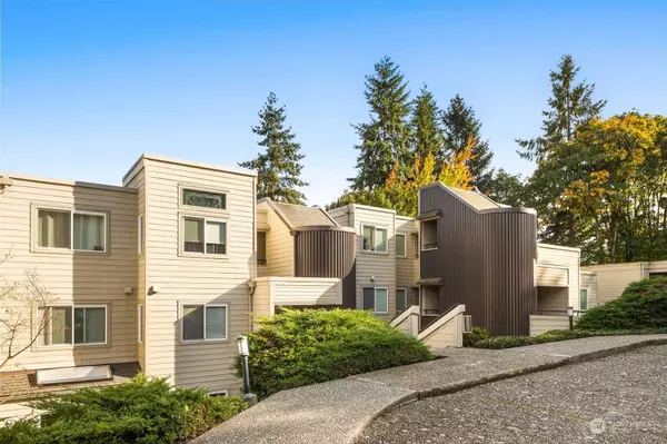 7393 Old Redmond RD, Redmond, WA 98052