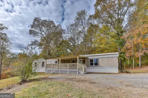 2127 Carver Mill RD, Talking Rock, GA 30175