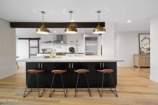 7312 N LAKESIDE Lane, Paradise Valley, AZ 85253