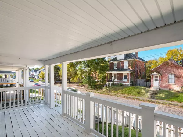 874 Carpenter Street, Columbus, OH 43206