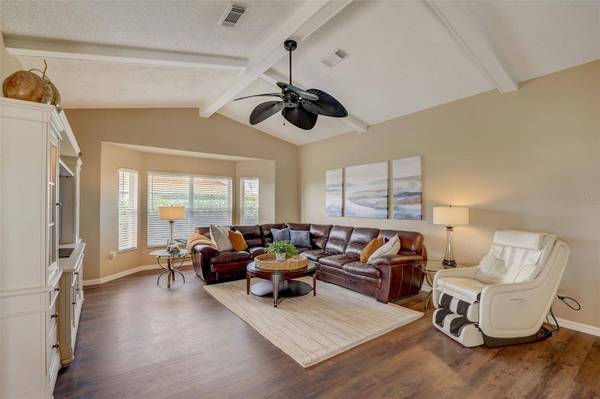 433 DOVER DR S, Englewood, FL 34223