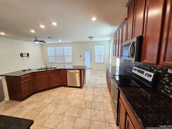 141 Rustic Springs, Universal City, TX 78148