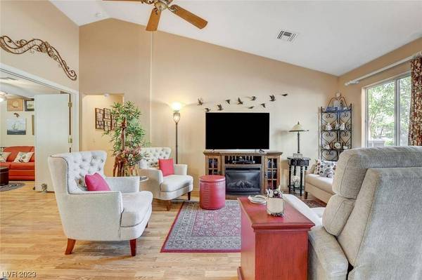 8628 Prairie Hill Drive, Las Vegas, NV 89134