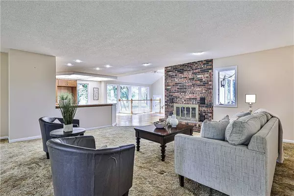 17900 S Gibbons RD, Pleasant Hill, MO 64080