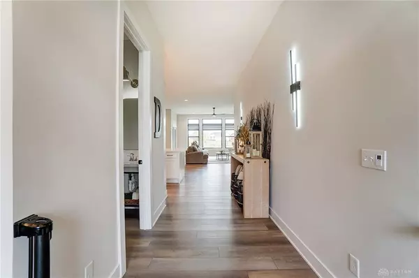 9338 Rochelle Lane, Clearcreek Twp, OH 45458