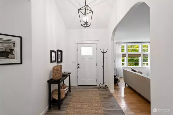 10820 63rd Avenue Ct NW, Gig Harbor, WA 98332