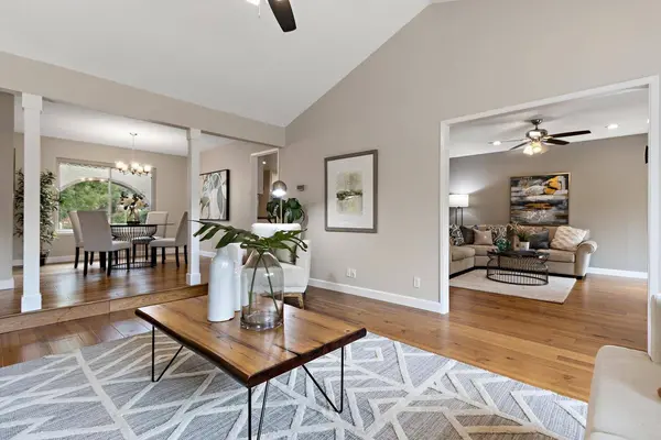 6640 Riverside BLVD, Sacramento, CA 95831