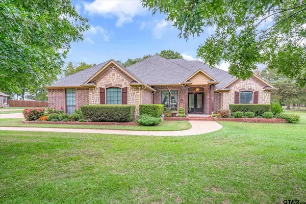 13610 Karah Ln, Lindale, TX 75771