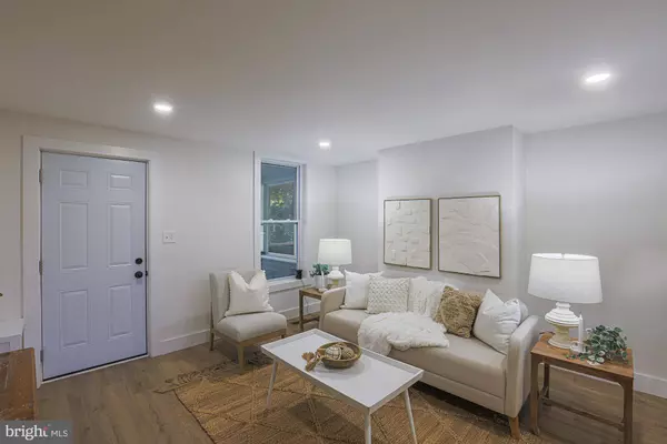 3532 ROLAND AVE, Baltimore, MD 21211