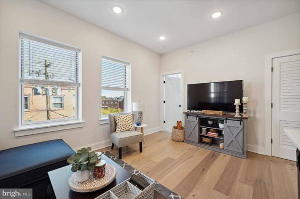 1723 FRANCIS ST #3B, Philadelphia, PA 19130