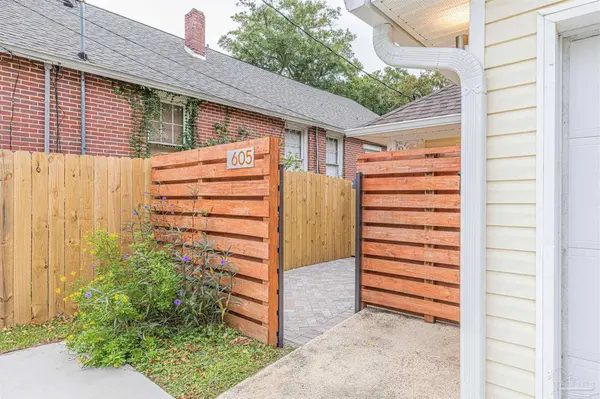 605 W Chase St, Pensacola, FL 32502