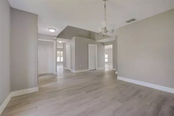 920 GILLINGHAM CT, Kissimmee, FL 34758