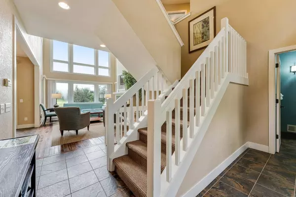 S6330 Bluff #6 Road #6, Merrimac, WI 53561