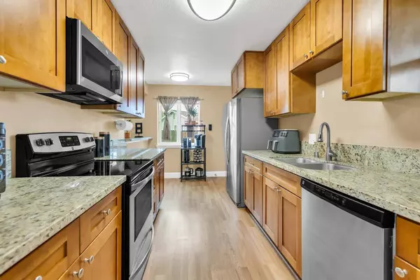 7573 Lemarsh WAY, Sacramento, CA 95822