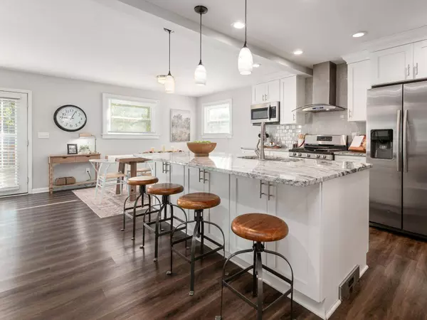 874 Carpenter Street, Columbus, OH 43206