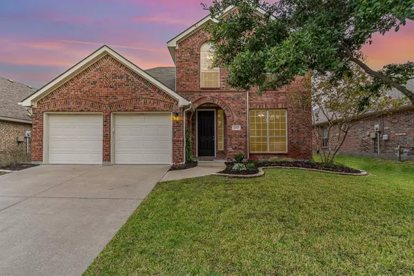 6017 Lakecrest Drive, Sachse, TX 75048
