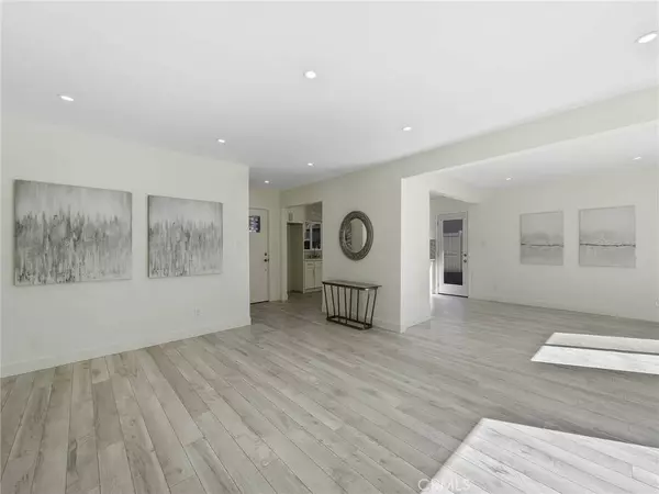 10807 Wescott AVE, Sunland, CA 91040