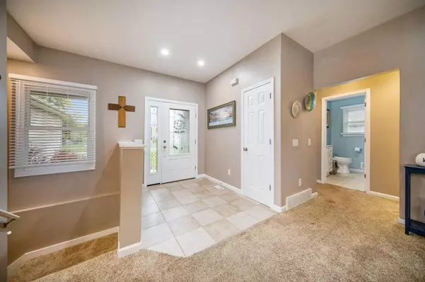 4026 kingston Court, Jackson, MI 49203