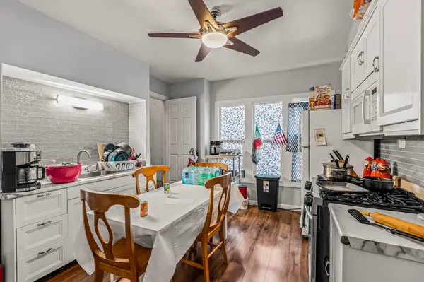 3130 S 12th St, Milwaukee, WI 53215