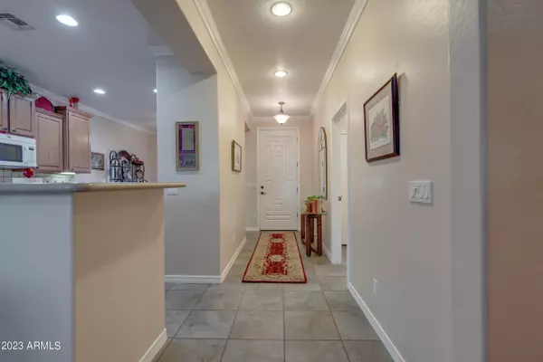 31671 N Poncho Lane, San Tan Valley, AZ 85143