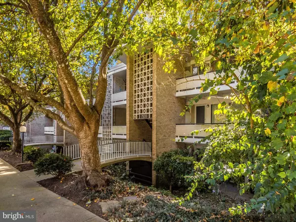 7535 SPRING LAKE DR #C-1, Bethesda, MD 20817