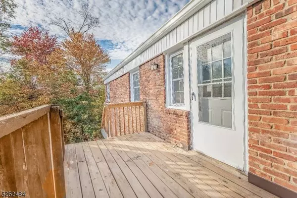 10 Stanford Dr #4B, Bridgewater Twp., NJ 08807