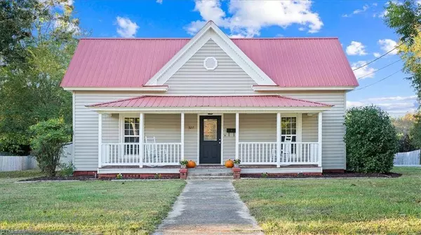 347 2nd ST E, Siler City, NC 27344