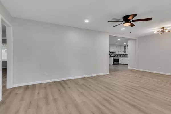 5517 Fursman Avenue, Fort Worth, TX 76114