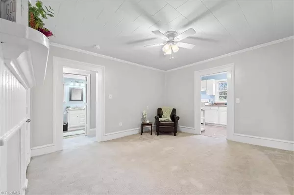 347 2nd ST E, Siler City, NC 27344